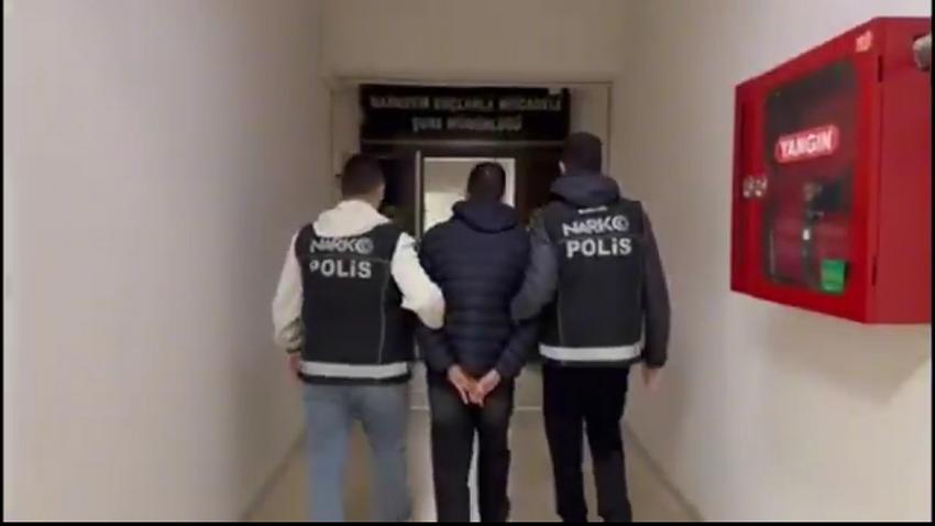 Midesinden 103 Kapsül Uyuşturucu Çıktı