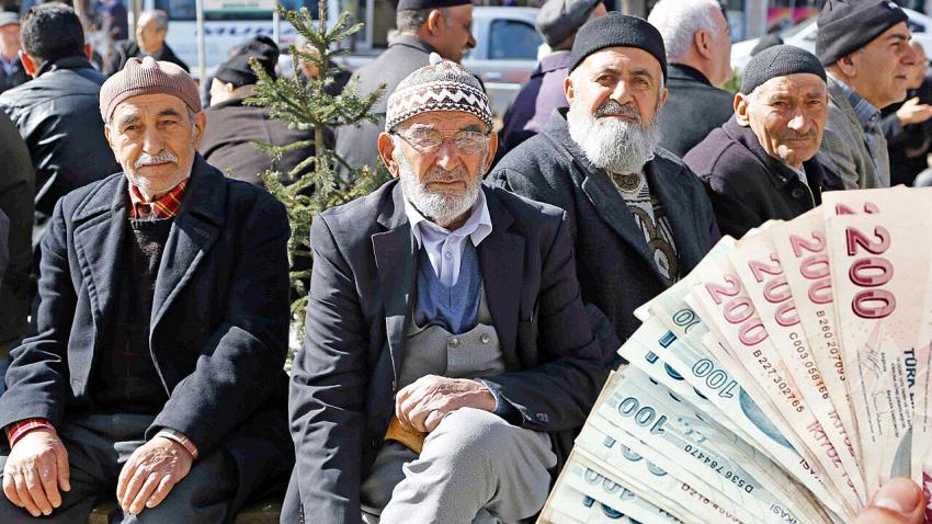 Emekli Maaş Farkları 7 Ağustos'ta Hesaplarda