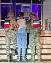Firari Suçlular Jandarma'dan Kaçamadı