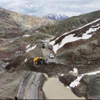 Yelesen Grup Yolu’nda Toprak Kayması