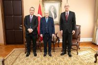 Berdibek, MHP Lideri Bahçeli'yi Ziyaret Etti