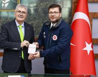 Vali Çelik'ten Gazze'ye Kurban Bağışı